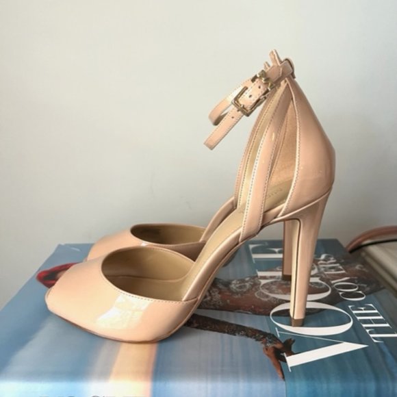 michael kors cambria heels new no box - Picture 2 of 13